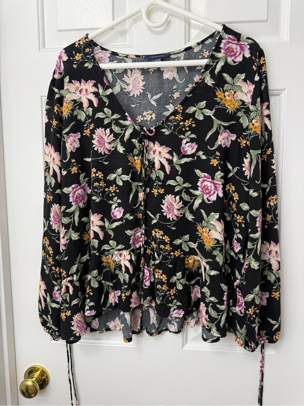 American Eagle Outfitters Black Floral V-Neck Peplum Blouse